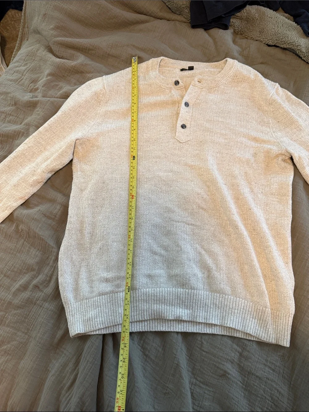 Banana Republic Light Cream Crewneck Sweater